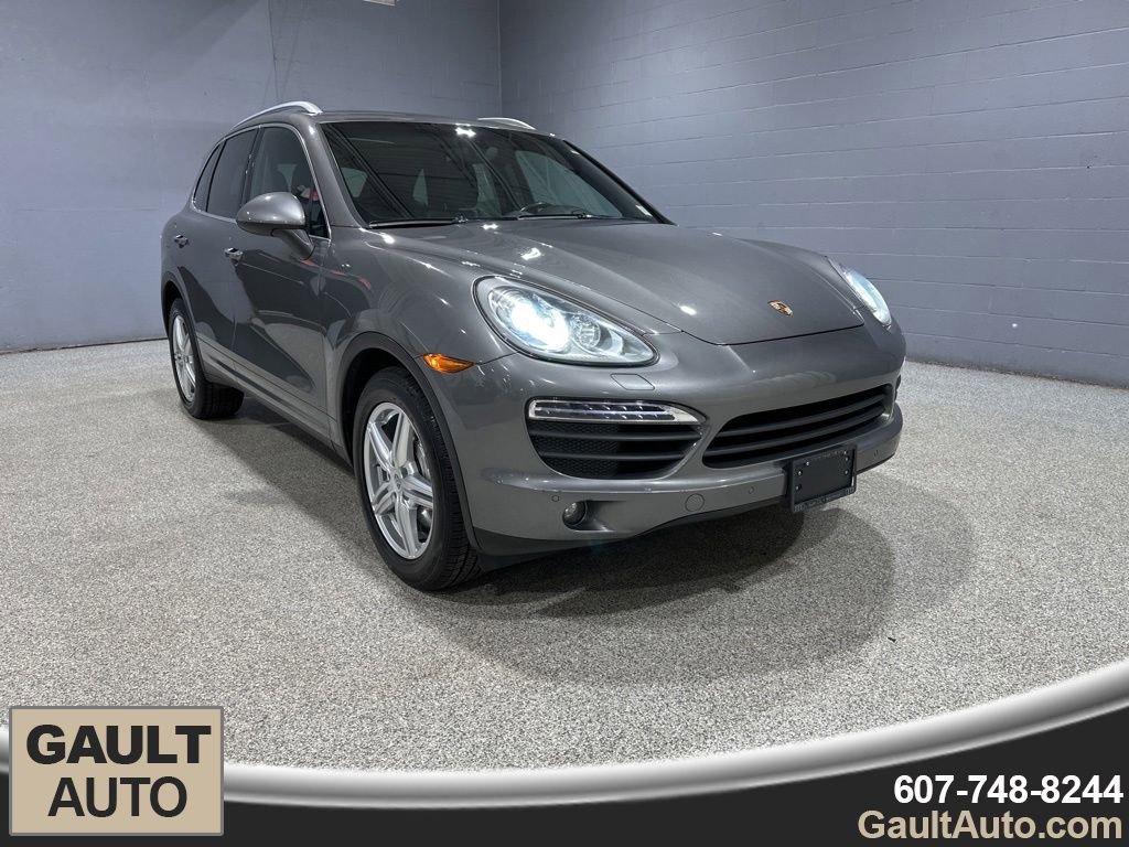 Used 2014 Porsche Cayenne S AWD/4WD image 1