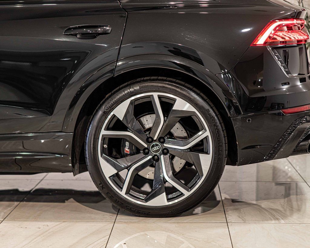 Used 2022 Audi RS Q8 w/ Carbon Optic Package image 8