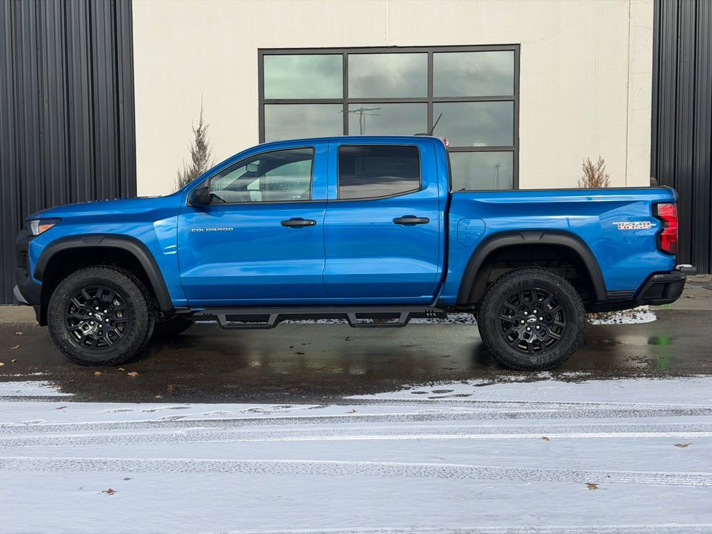 Used 2023 Chevrolet Colorado Trail Boss w/ Advanced Trailering Package image 2