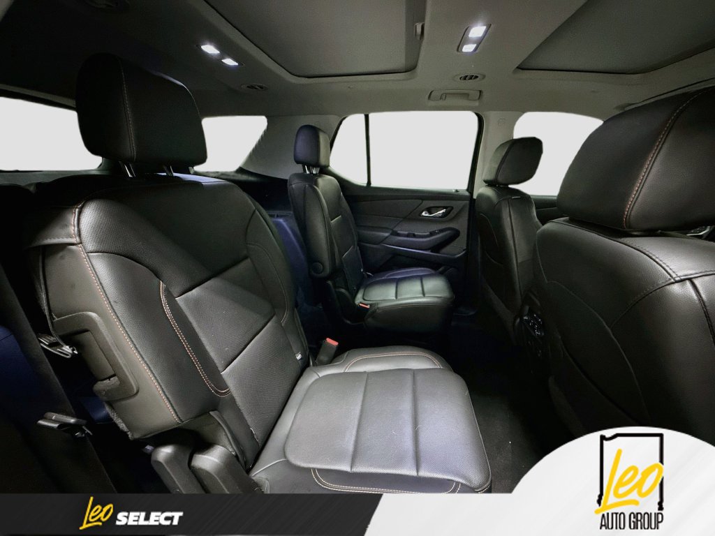 Used 2020 Chevrolet Traverse Premier w/ Redline Edition AWD/4WD image 33