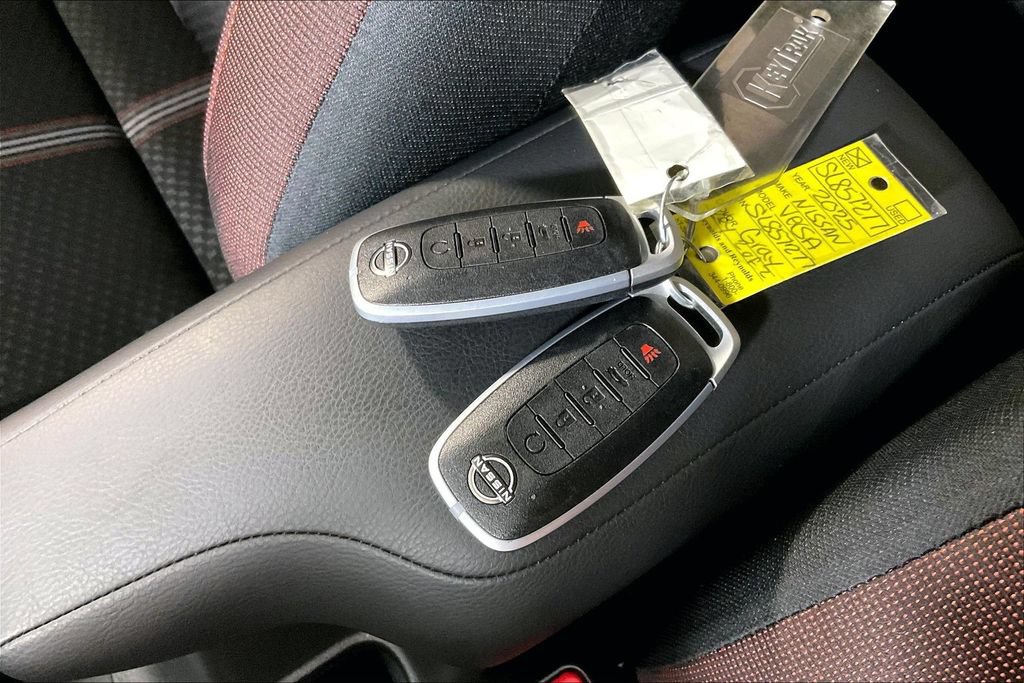 Used 2025 Nissan Versa SR w/ Trunk Package FWD image 12