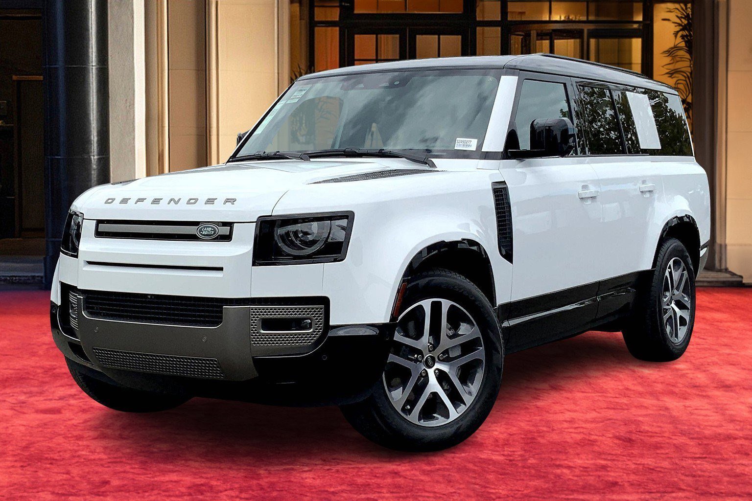 New 2025 Land Rover Defender 130 X-Dynamic SE