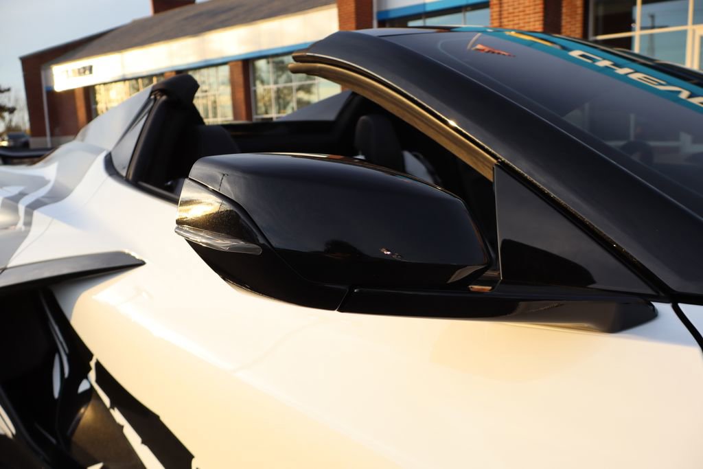 Used 2024 Chevrolet Corvette Z06 image 2