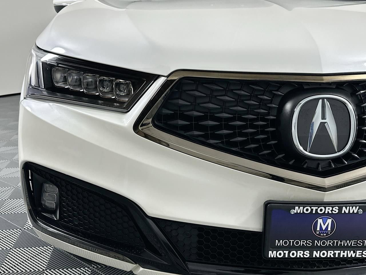 Used 2019 Acura MDX A-Spec AWD/4WD image 3