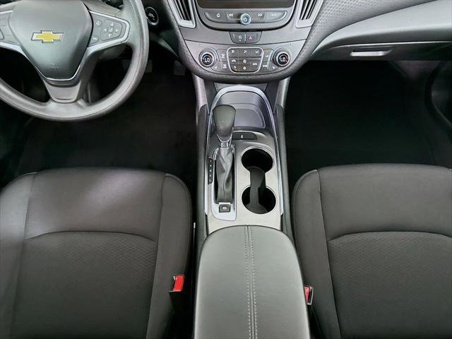 Used 2022 Chevrolet Malibu LT image 16