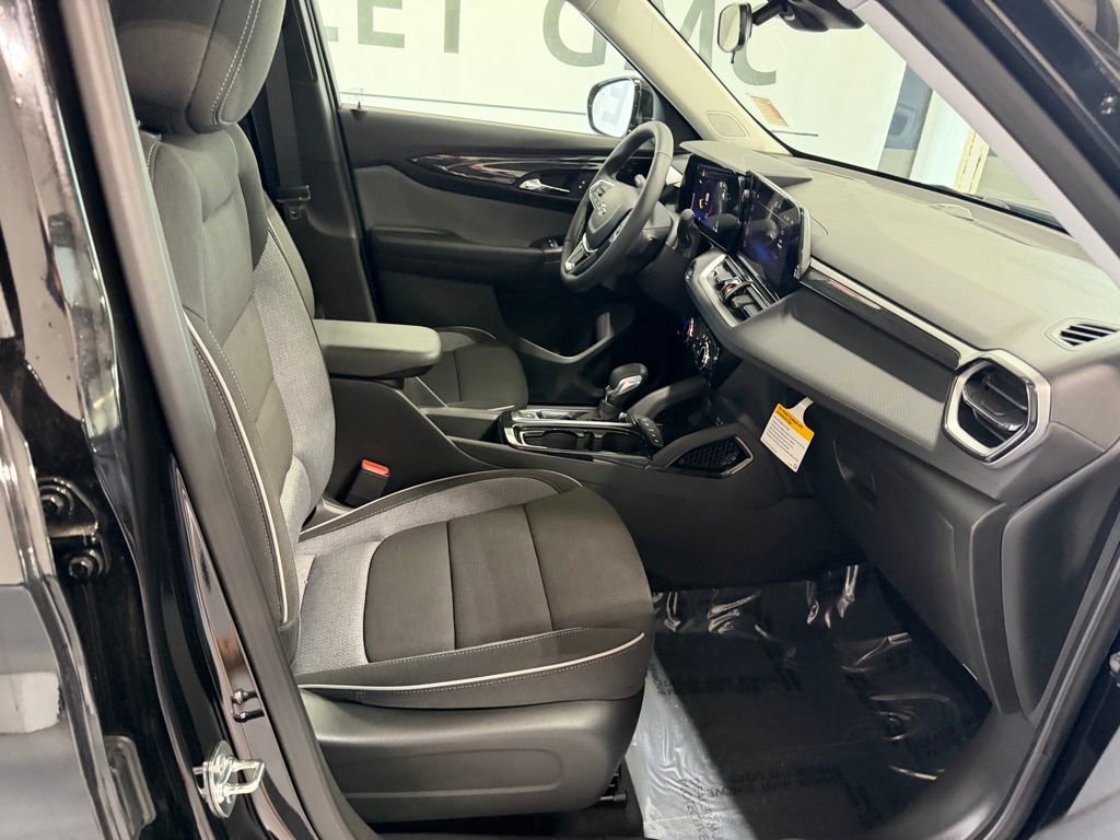 New 2026 Chevrolet TrailBlazer LT w/ Midnight Edition image 29