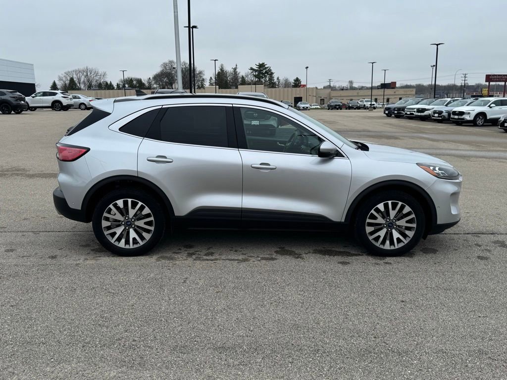 Used 2020 Ford Escape Titanium AWD/4WD image 34