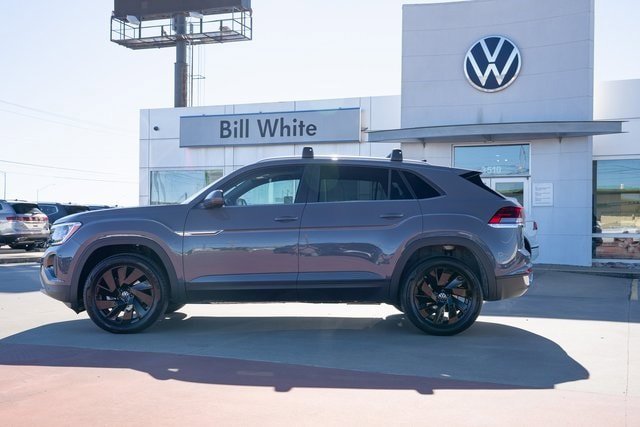 New 2026 Volkswagen Atlas Cross Sport SE image 3
