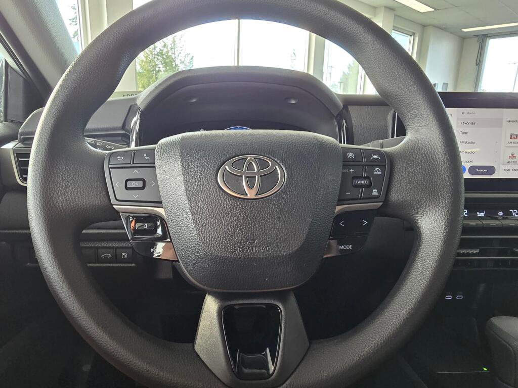 Used 2026 Toyota Camry LE image 26