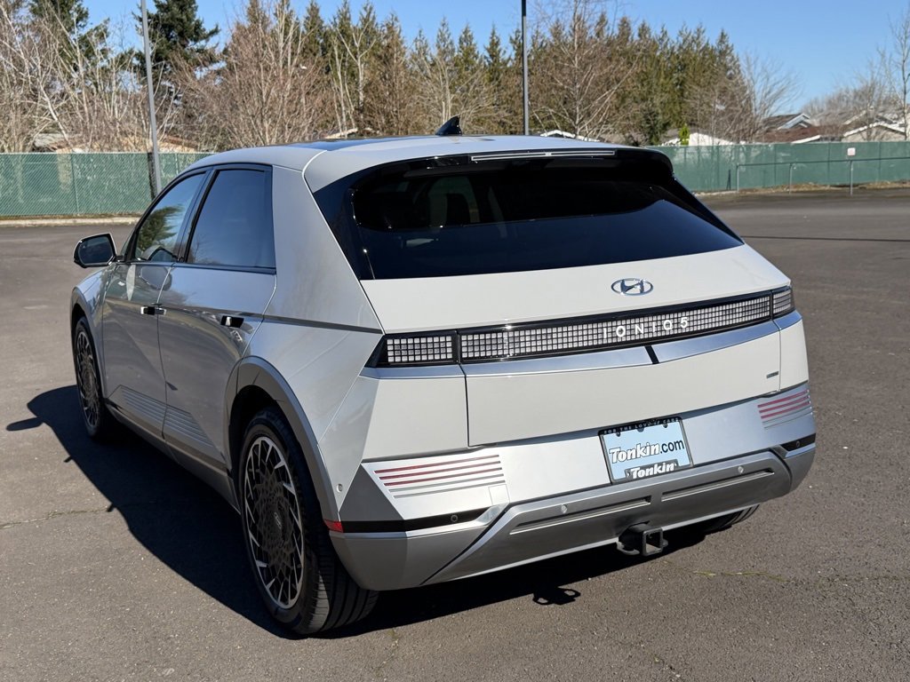 Used 2024 Hyundai Ioniq 5 Limited image 6