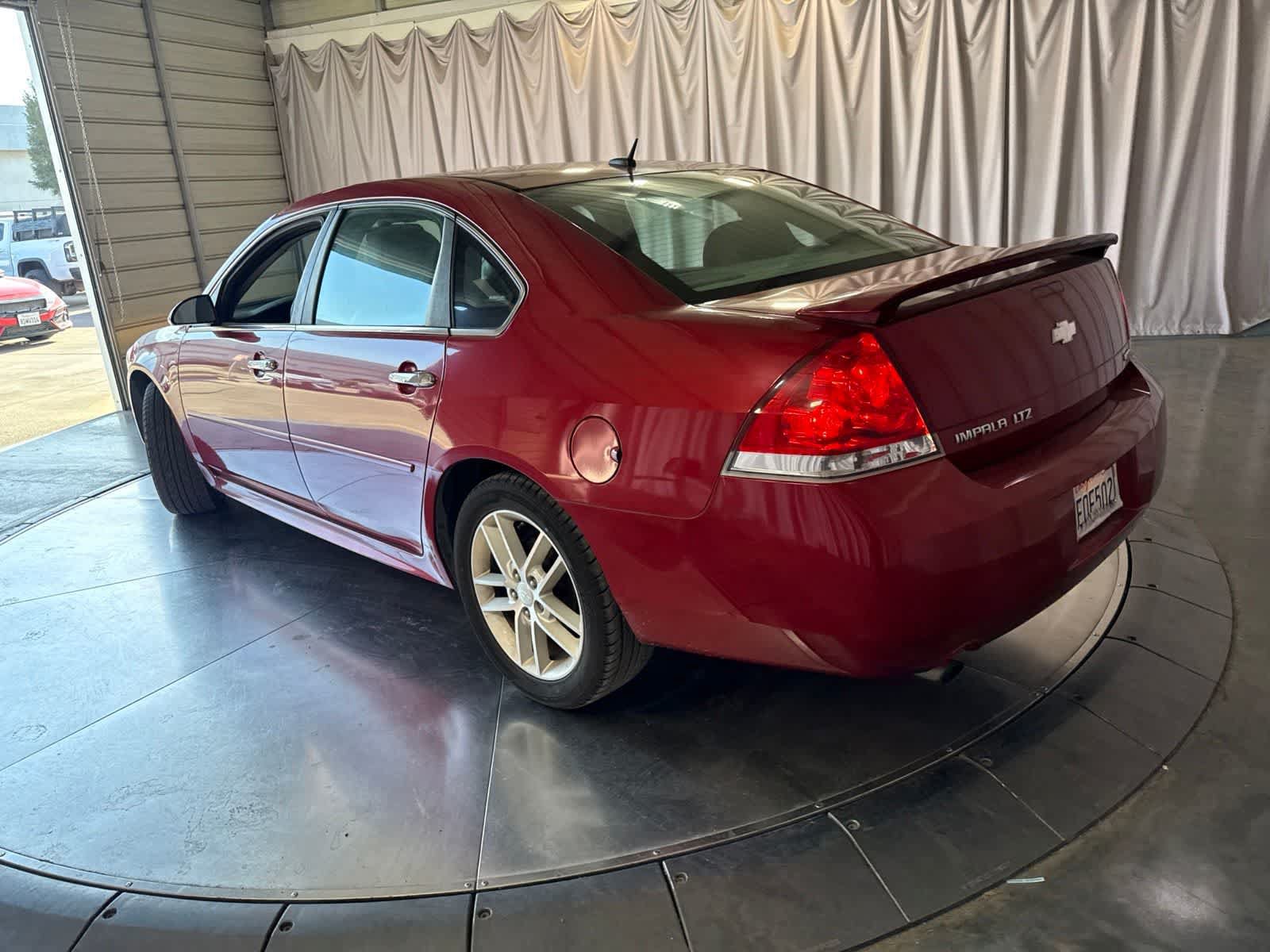 Used 2014 Chevrolet Impala LTZ FWD image 7