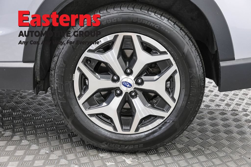 Used 2022 Subaru Forester Premium AWD/4WD image 36