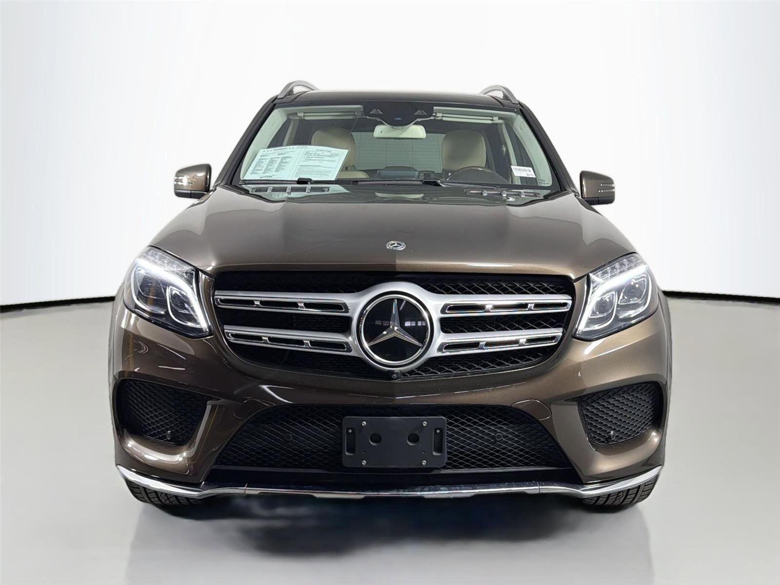 Used 2017 Mercedes-Benz GLS 550 4MATIC image 2