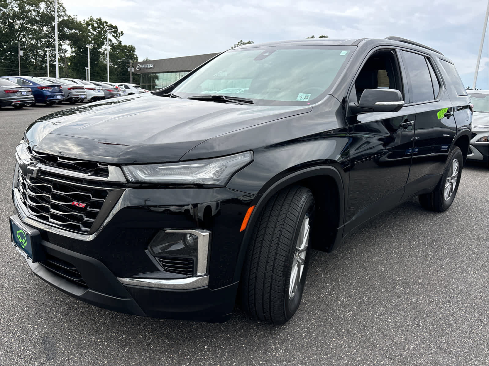Certified 2023 Chevrolet Traverse RS w/ LPO, Floor Liner Package AWD/4WD image 5