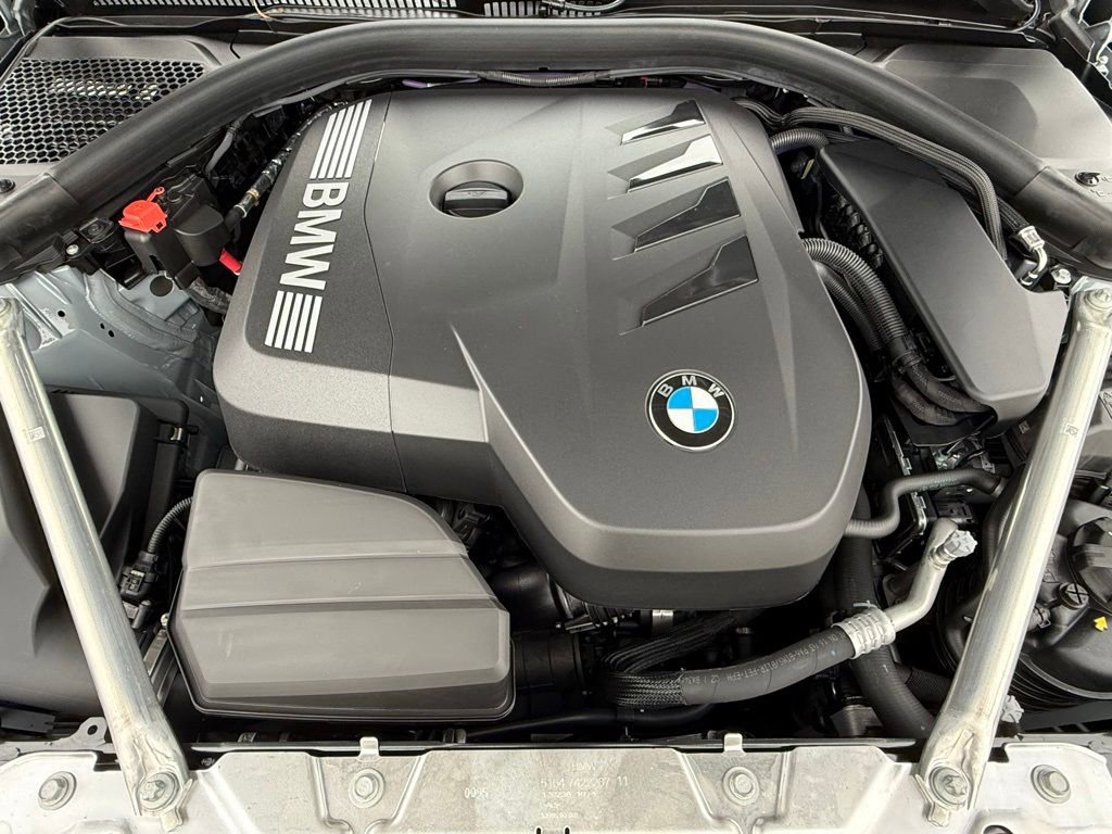 Used 2025 BMW 430i Coupe w/ M Sport Package image 32