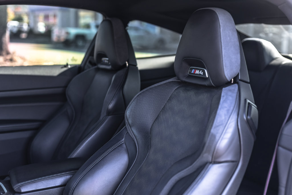 Used 2023 BMW M4 Coupe w/ Executive Package RWD image 7