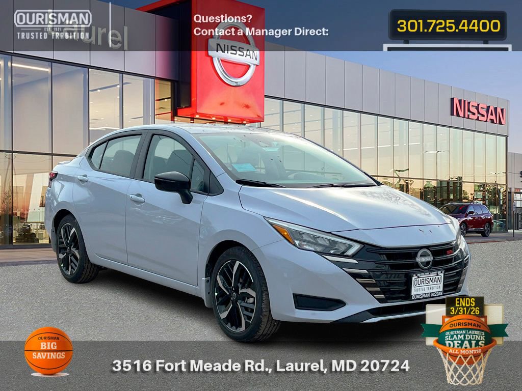 New 2025 Nissan Versa SR w/ Trunk Package