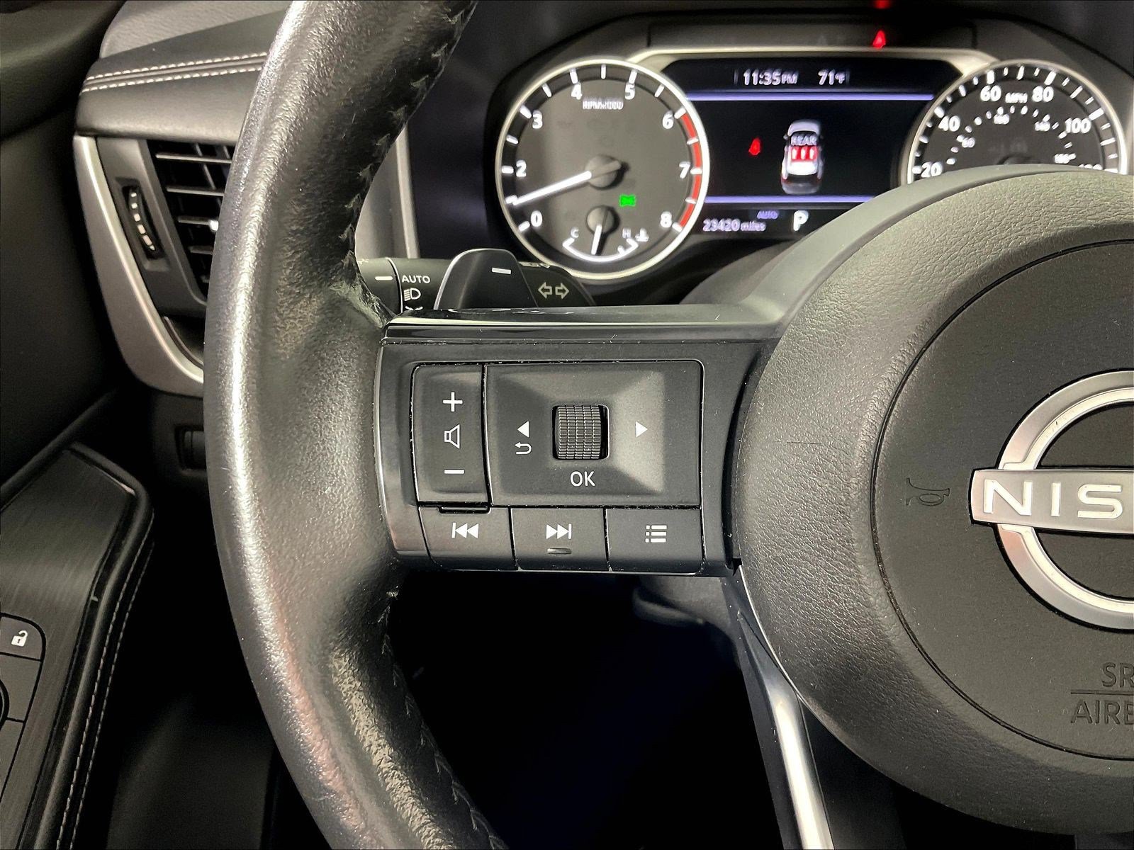 Used 2024 Nissan Rogue SV w/ SV Premium Package AWD/4WD image 11