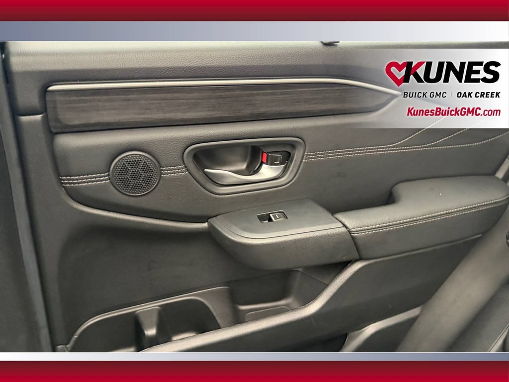 Used 2026 Honda Pilot Touring image 34