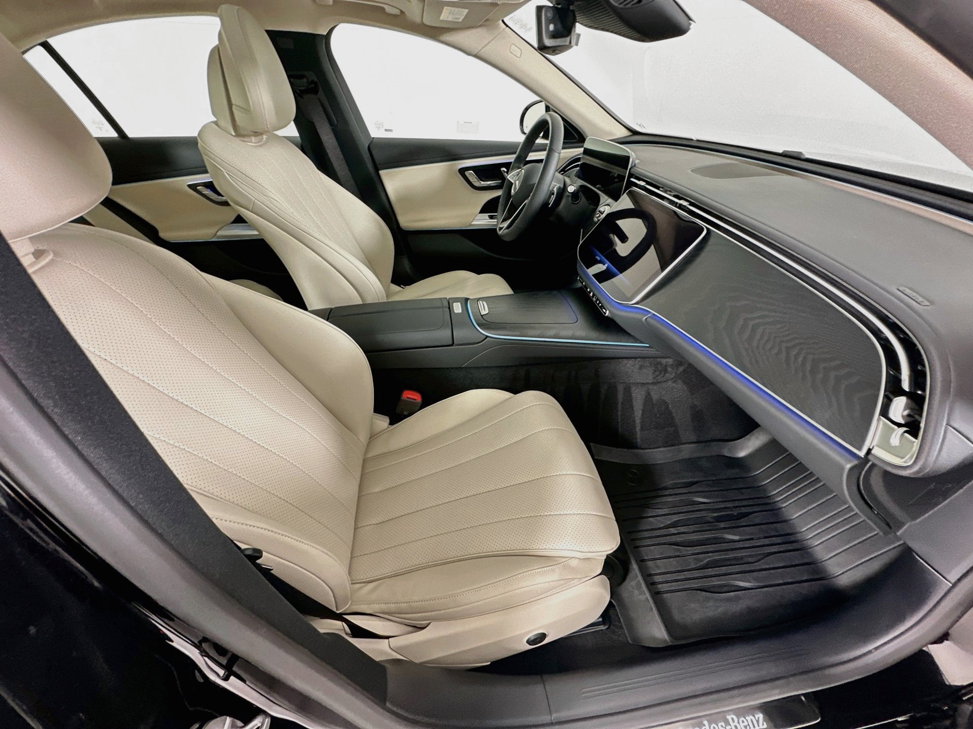 Used 2026 Mercedes-Benz E 350 Sedan image 30