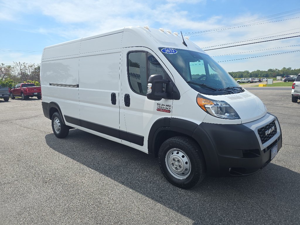 Used 2022 RAM ProMaster 2500 w/ Convenience Group FWD image 4