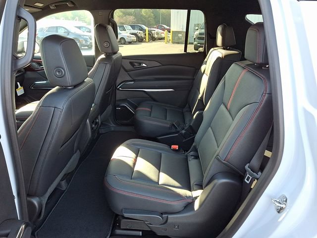 New 2026 Chevrolet Traverse RS image 7