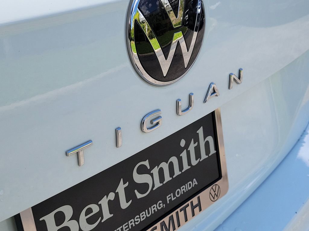 Used 2023 Volkswagen Tiguan S FWD image 5