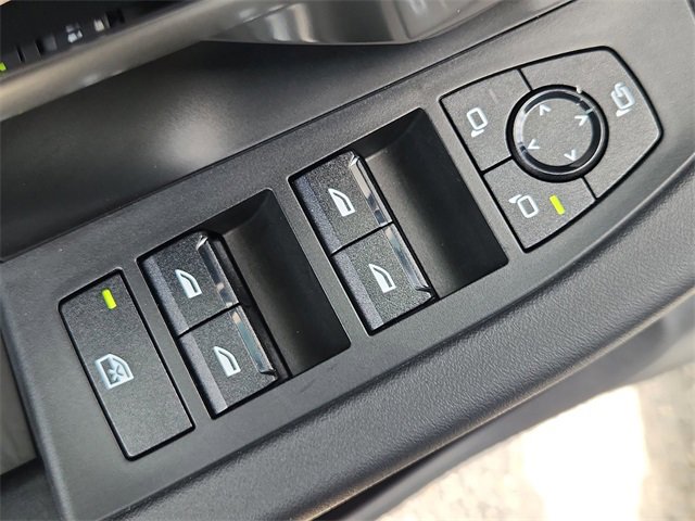 Used 2024 BMW 530i 530i w/ Premium Package image 24