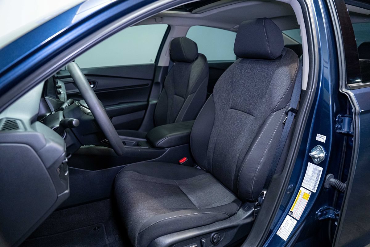 Used 2025 Honda Accord SE image 11