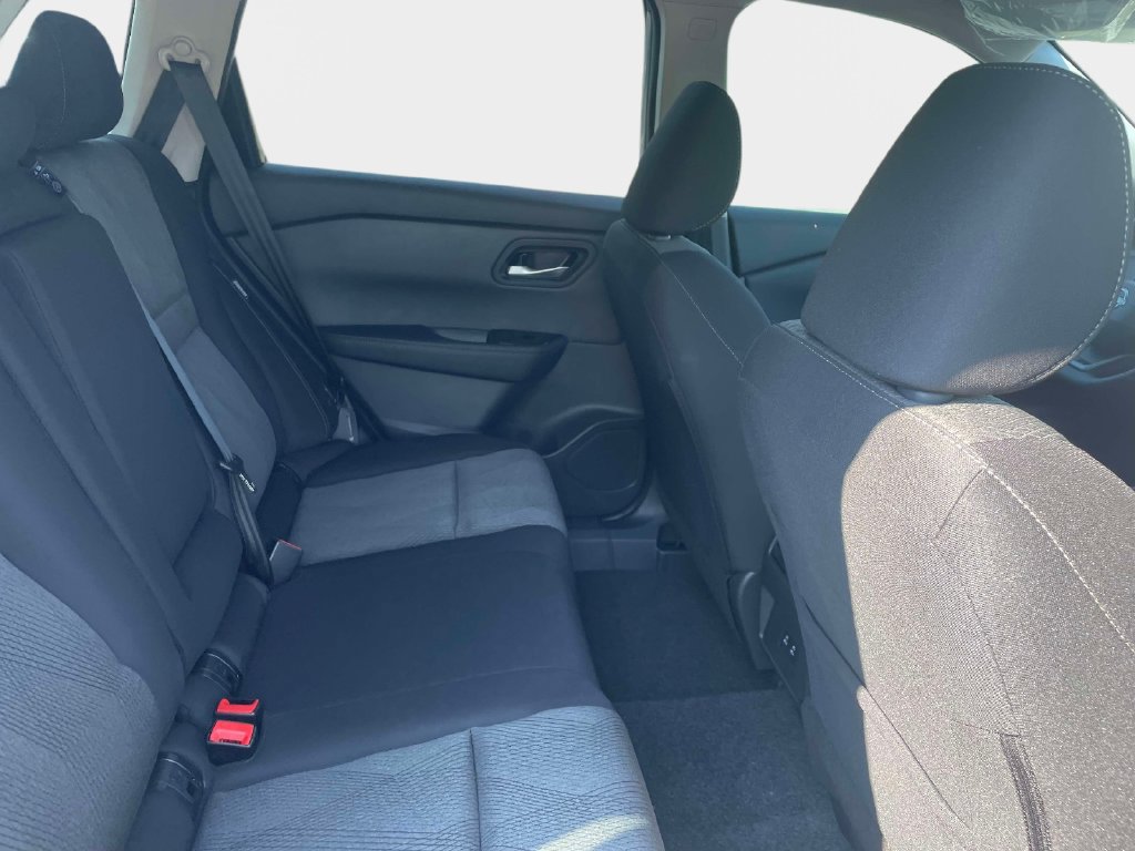 New 2027 Nissan Rogue SV FWD image 12
