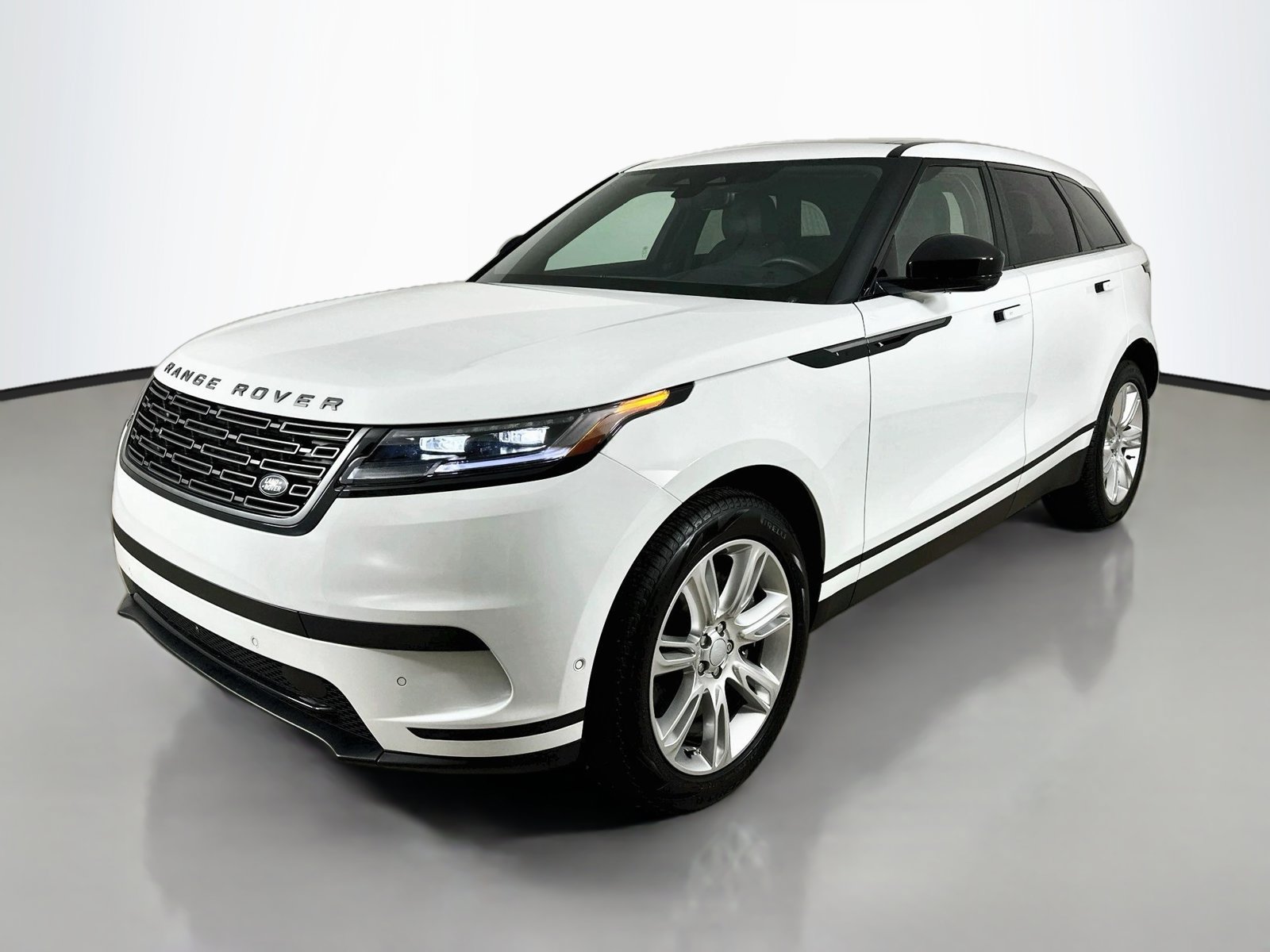 Used 2026 Land Rover Range Rover Velar S AWD/4WD image 1
