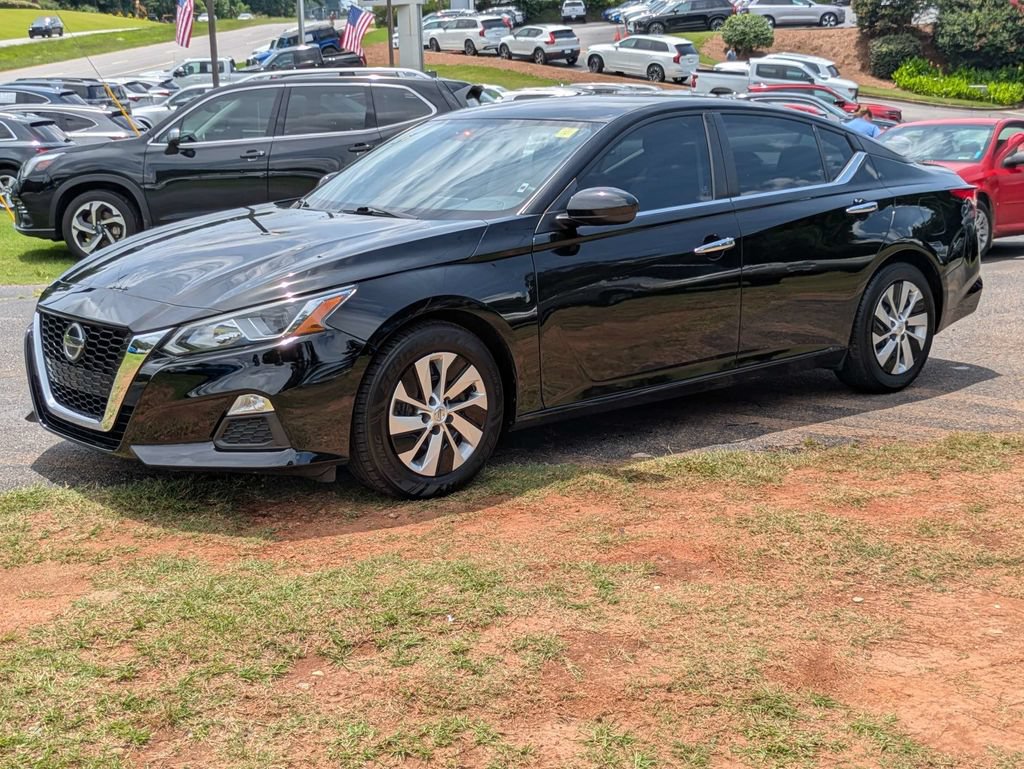 Used 2020 Nissan Altima 2.5 S FWD image 2