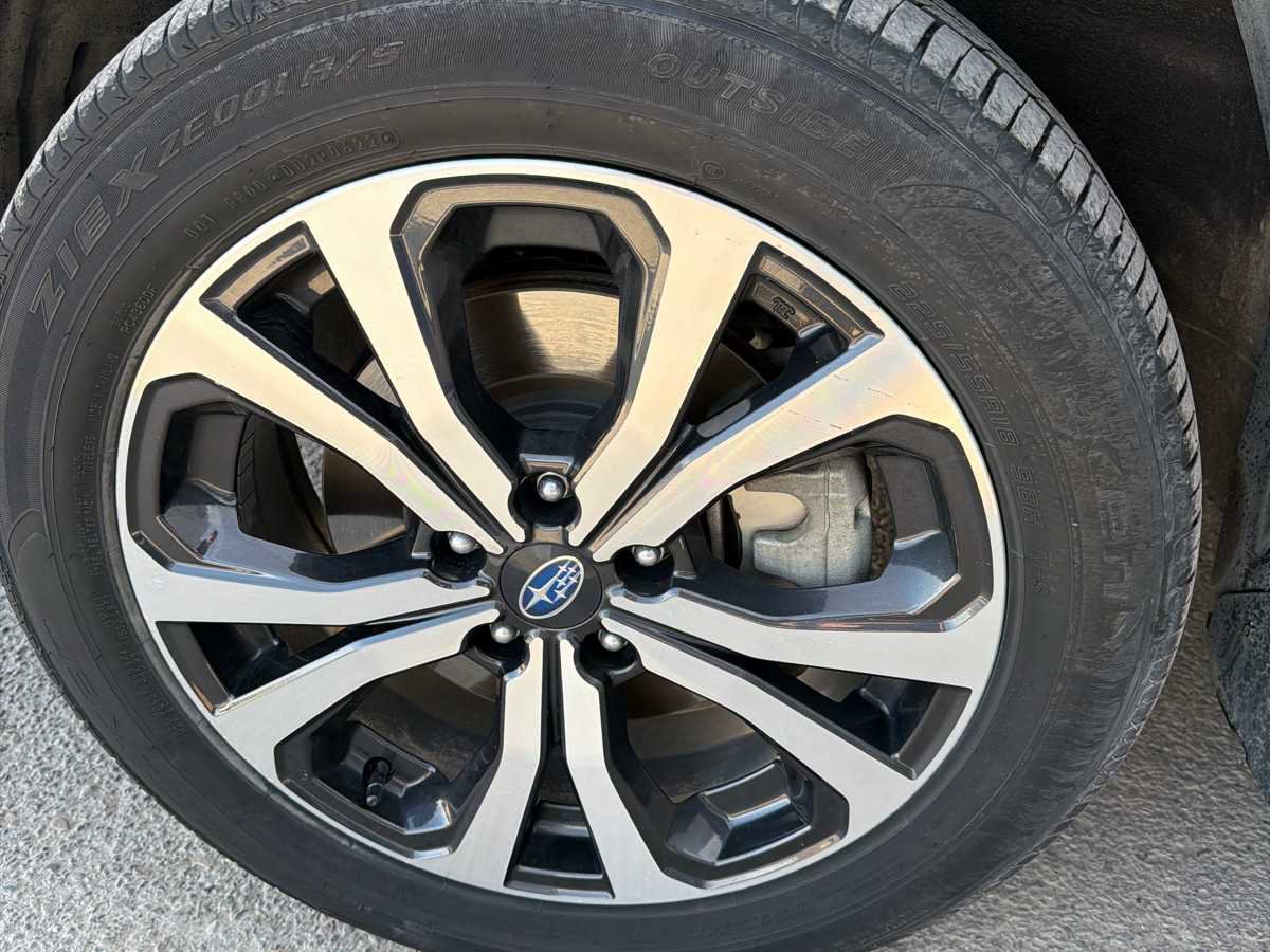 Used 2022 Subaru Forester Limited image 10