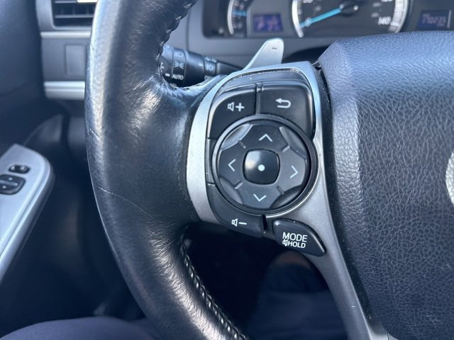 Used 2014 Toyota Camry SE image 18