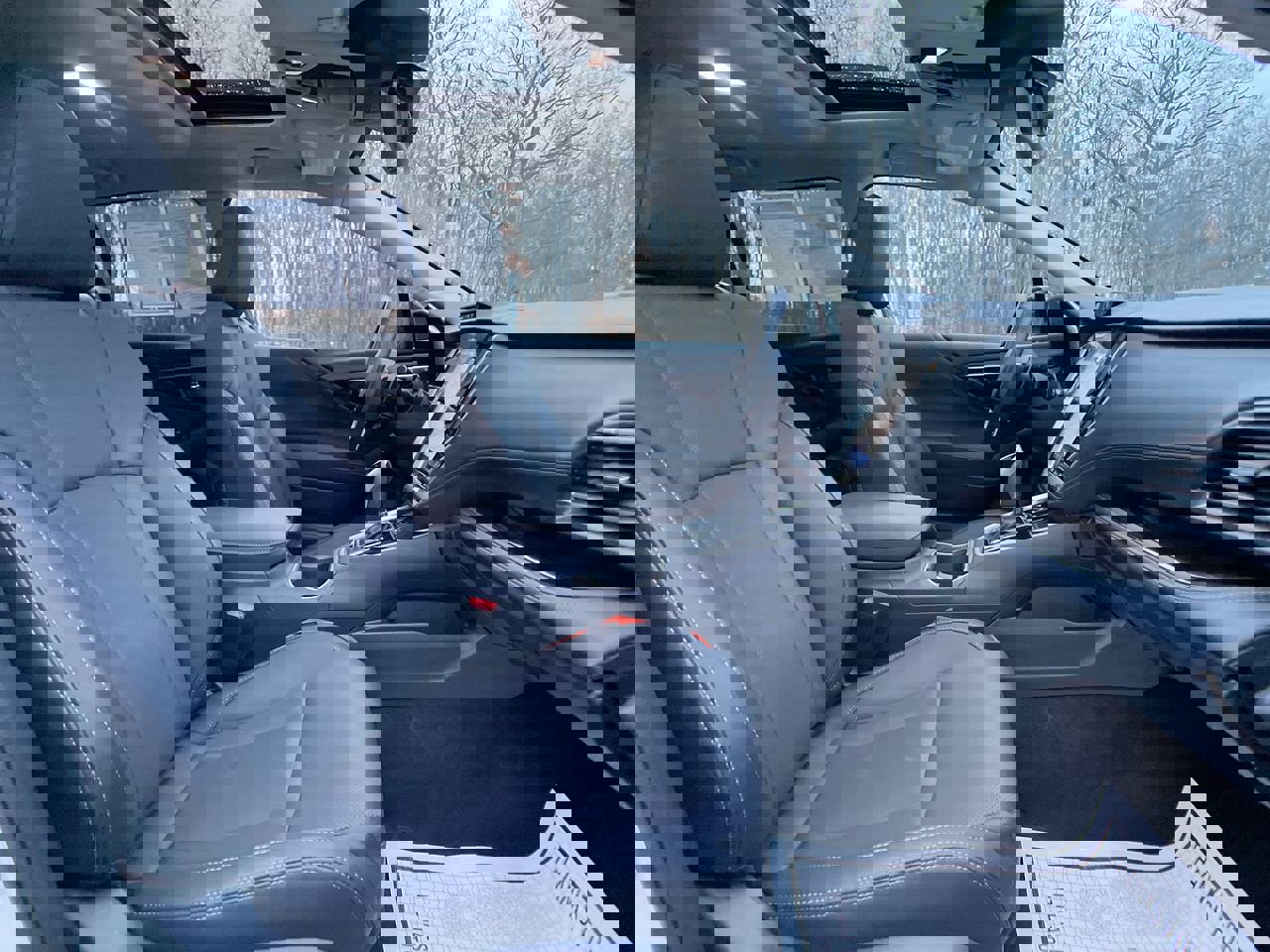 Used 2025 Subaru Outback Limited image 28