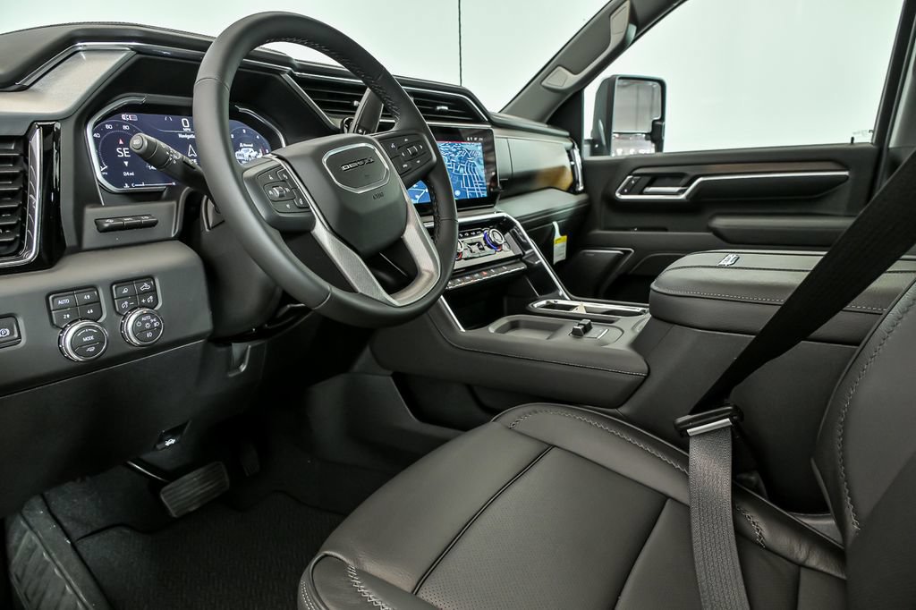 New 2026 GMC Sierra 2500 Denali w/ Denali Reserve Package AWD/4WD image 8