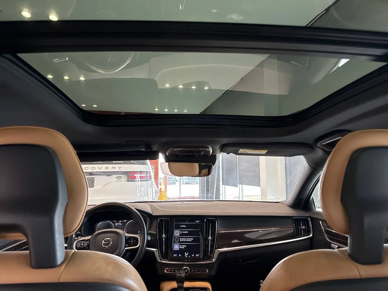 Used 2018 Volvo S90 T5 Momentum w/ Convenience Package AWD/4WD image 32
