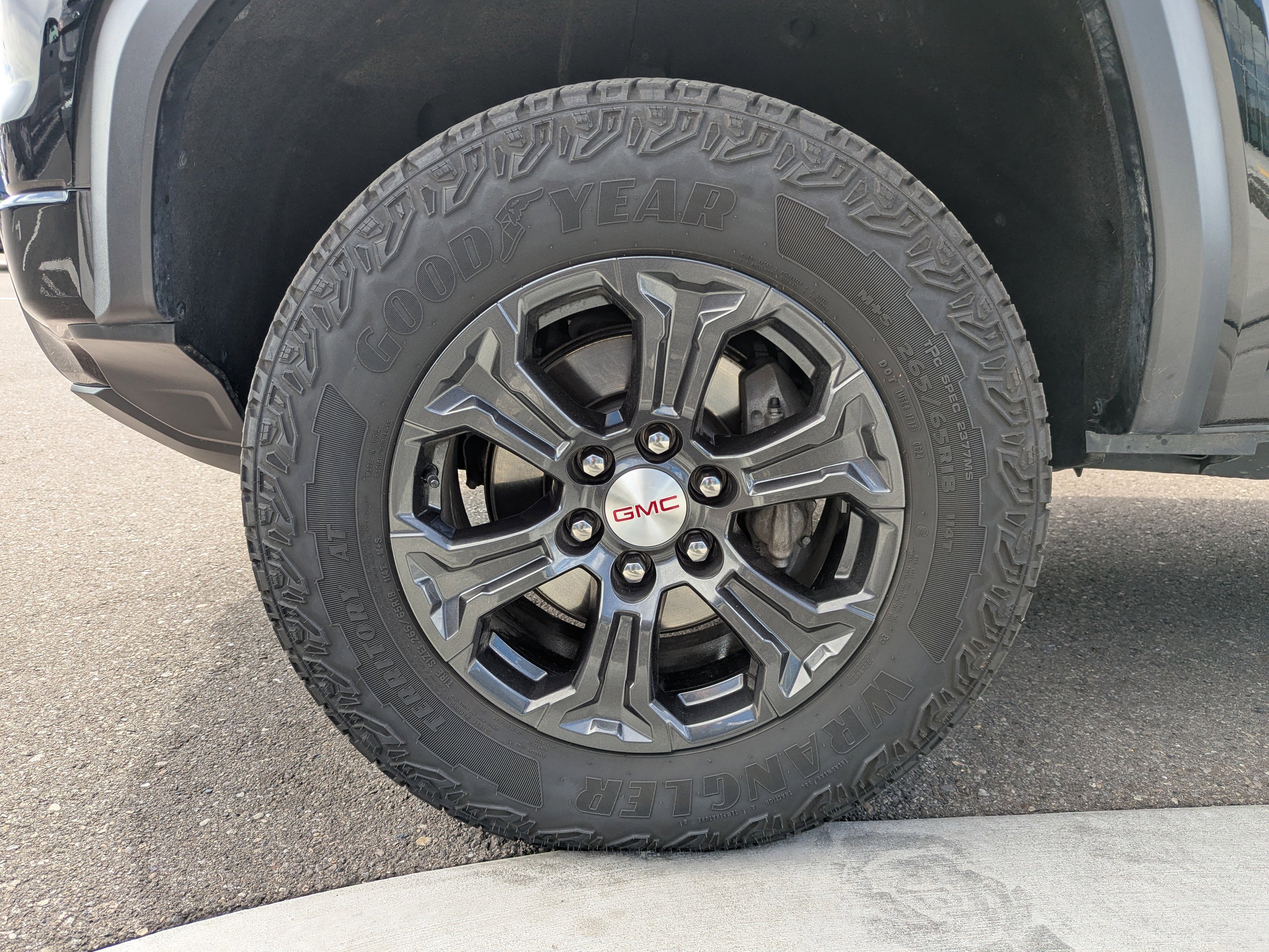 Certified 2024 GMC Canyon Elevation w/ Convenience Package AWD/4WD image 41