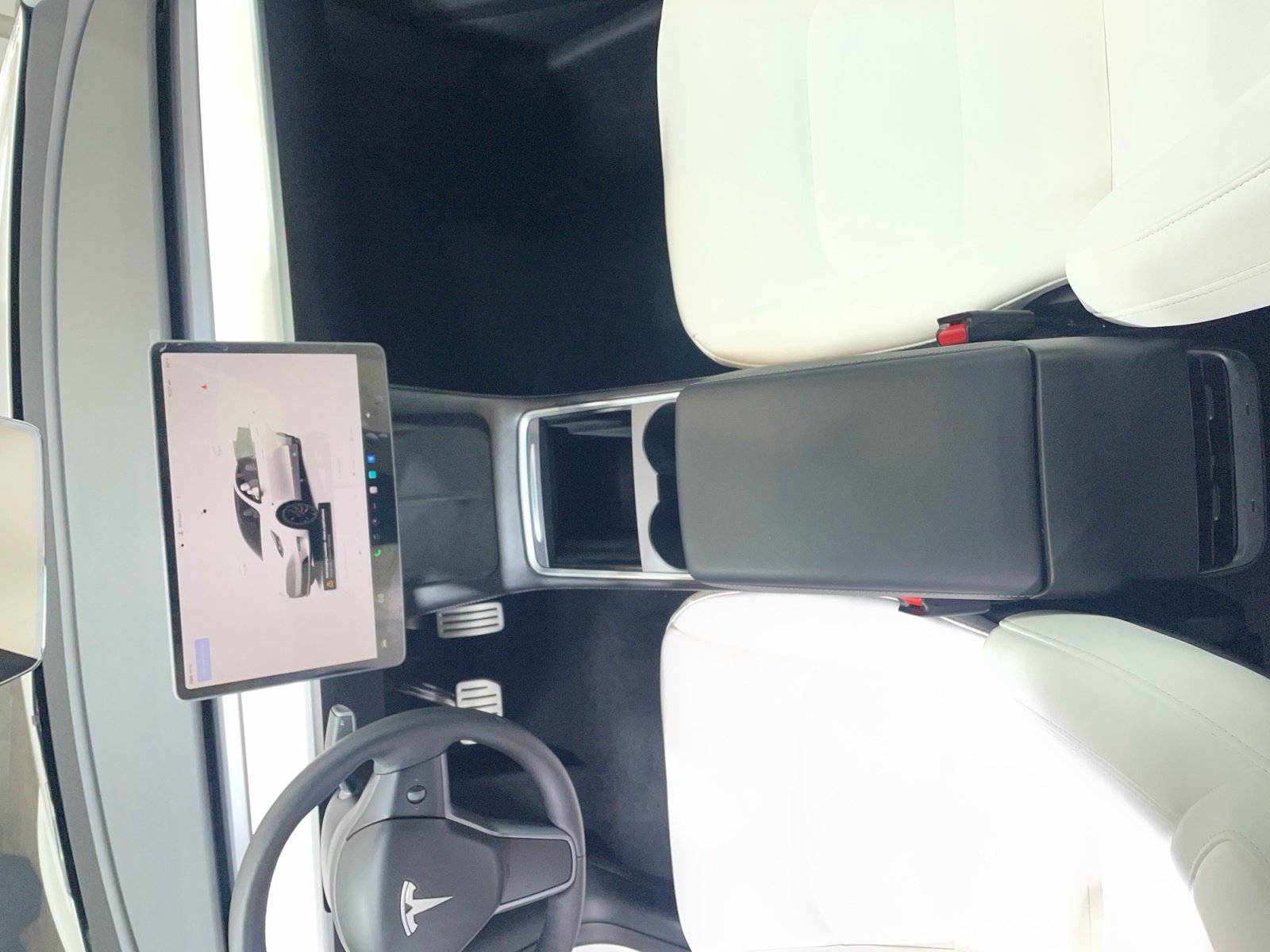 Used 2025 Tesla Model Y Performance image 14