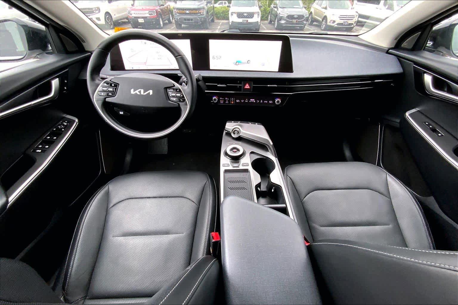 Used 2022 Kia EV6 Wind RWD image 13