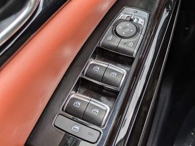 Used 2023 Kia Carnival SX FWD image 25