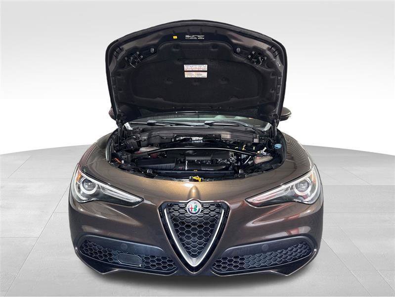 Used 2019 Alfa Romeo Stelvio Sport w/ Cold Weather Package image 11