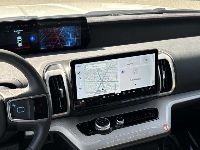 Certified 2025 Ford Expedition Max Active image 13