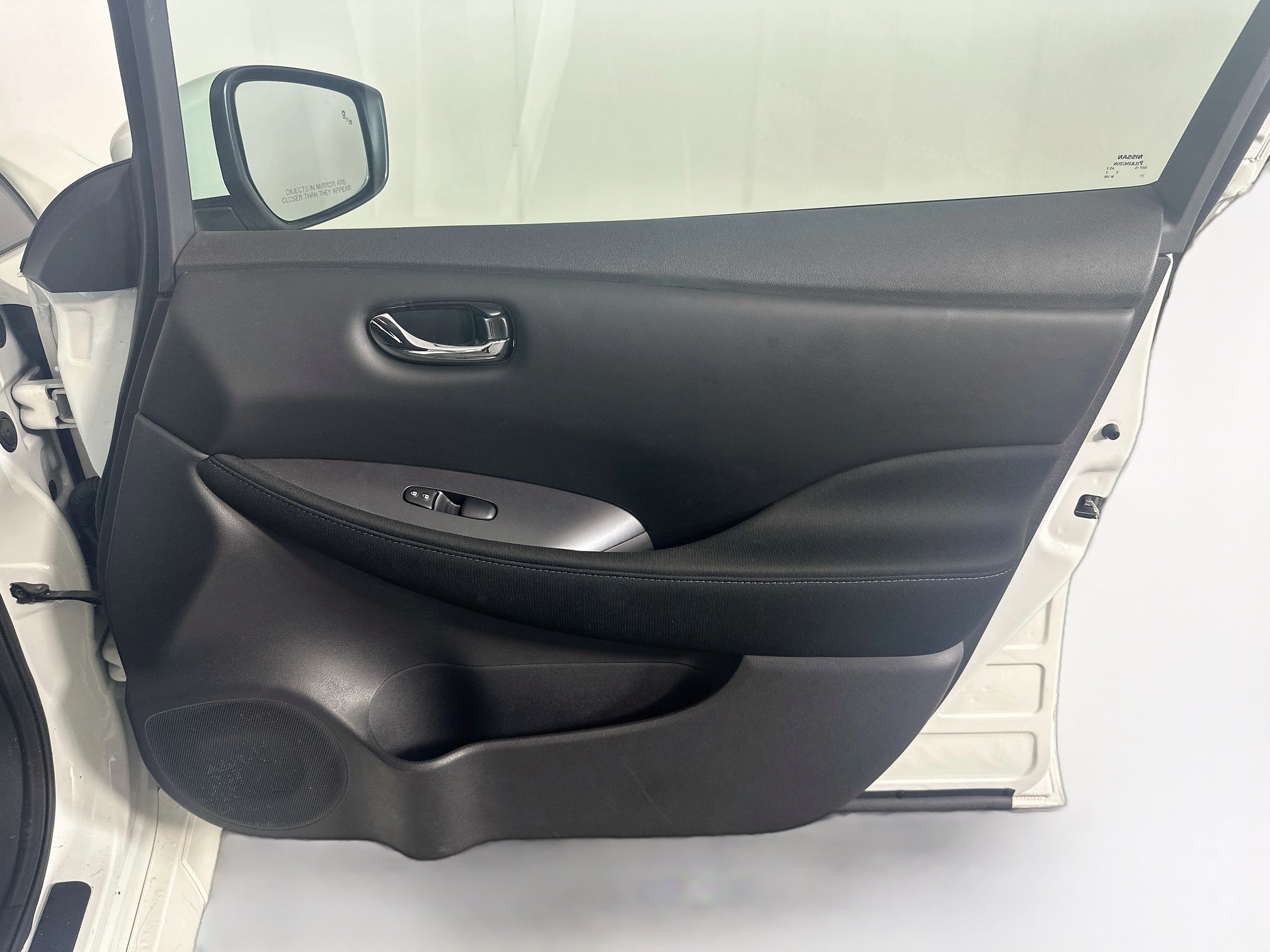 Used 2024 Nissan Leaf S FWD image 32