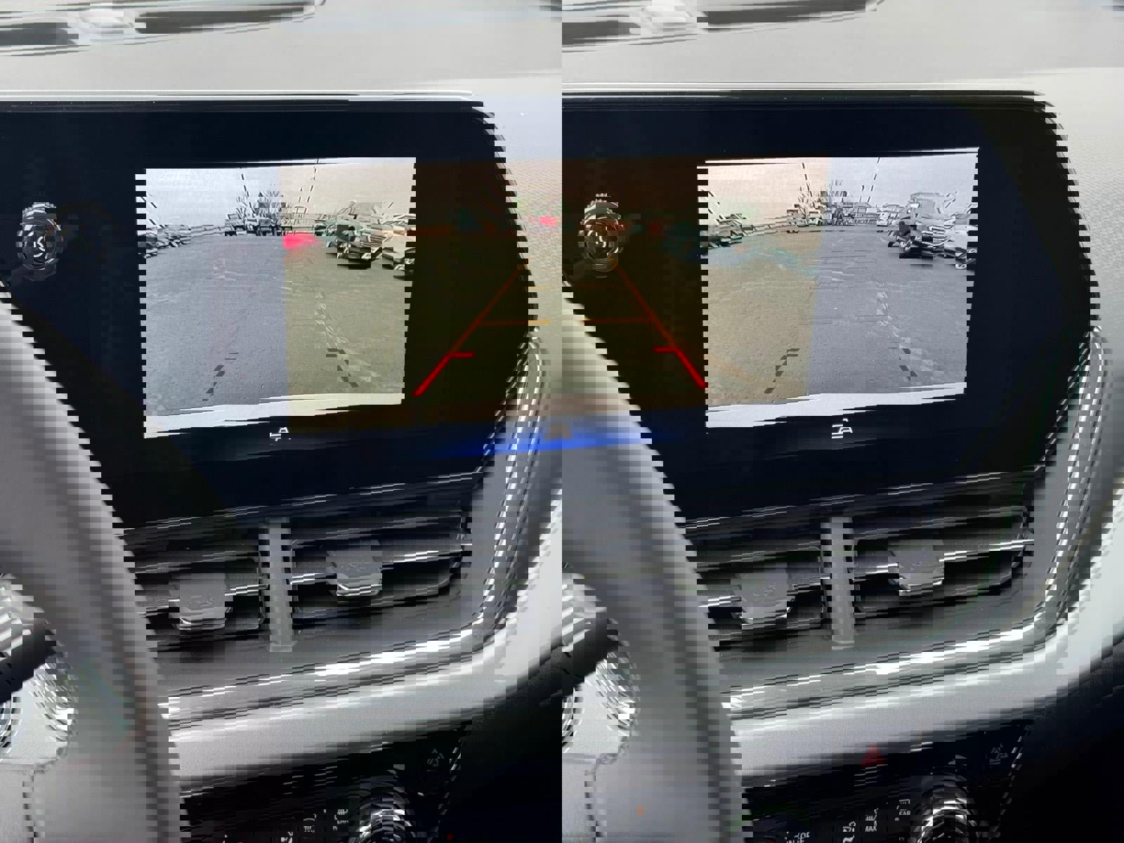 New 2026 Chevrolet Trax LT w/ LT Convenience Package image 10