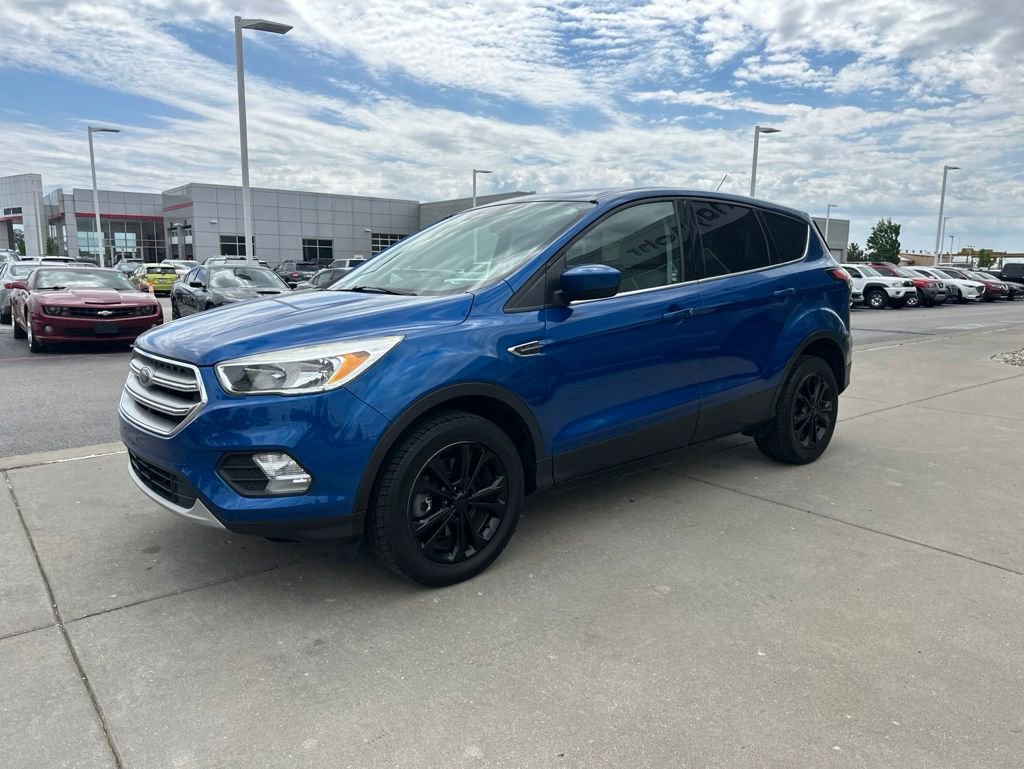 Used 2017 Ford Escape SE AWD/4WD image 5