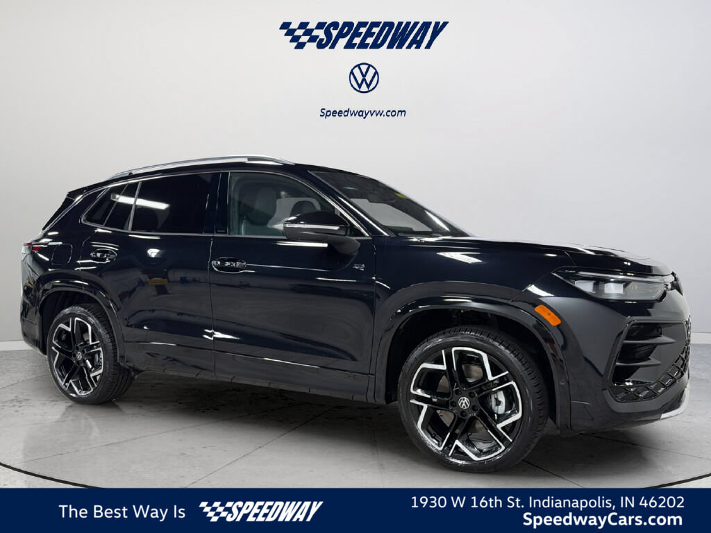 New 2026 Volkswagen Tiguan SEL R-Line AWD/4WD image 1