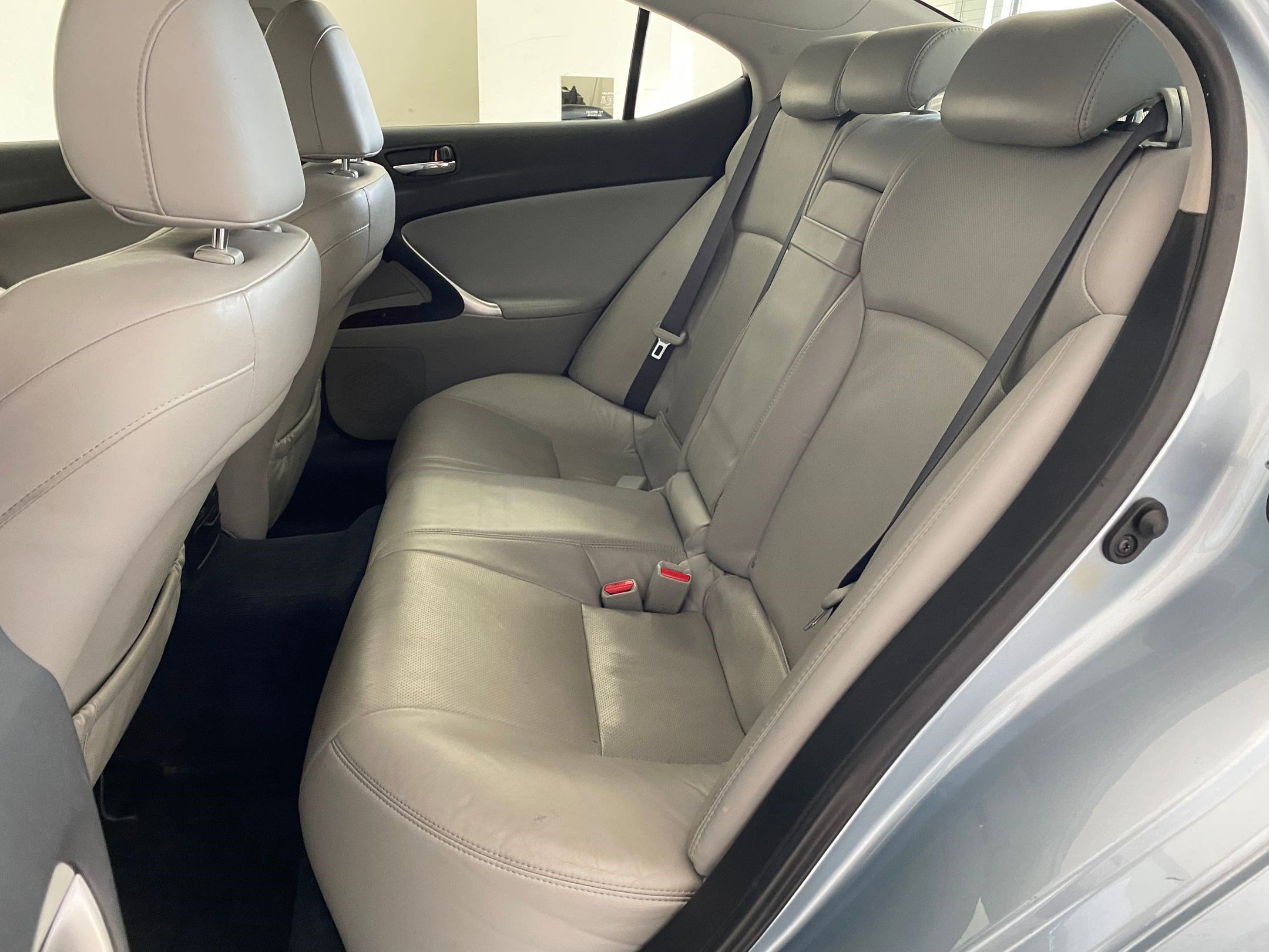 Used 2008 Lexus IS 250 AWD w/ Luxury Pkg image 14