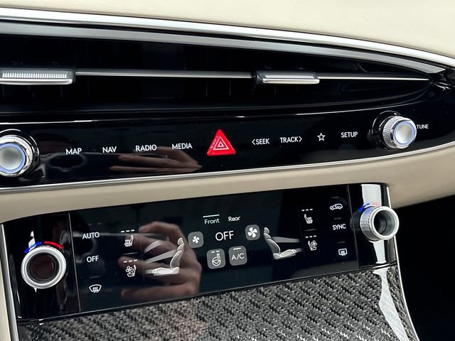 Used 2026 Genesis GV70 3.5T Sport Prestige image 18