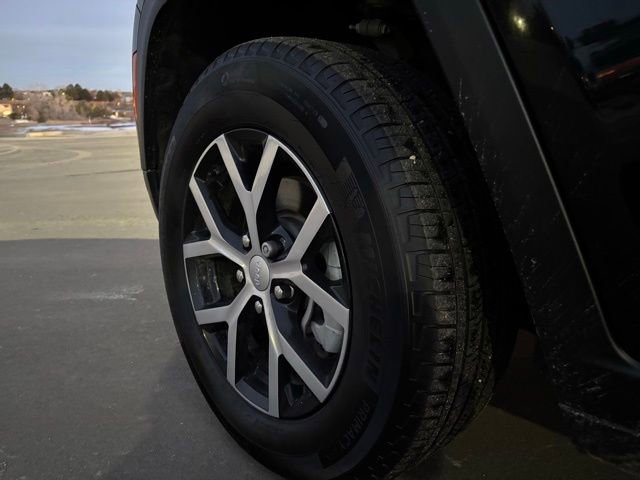 Certified 2025 Jeep Grand Cherokee Limited w/ Luxury Tech Group II image 35